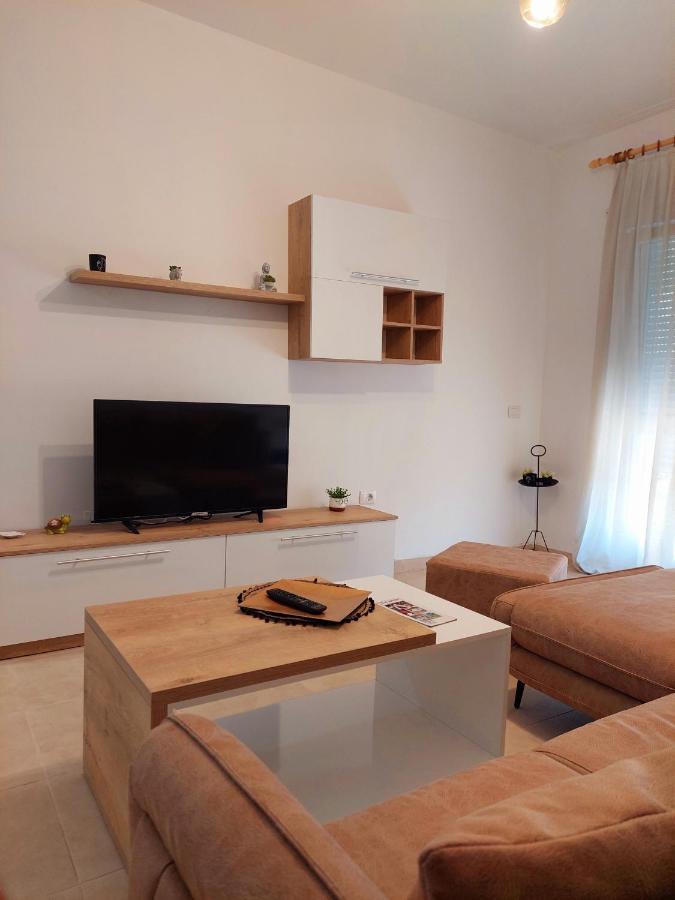 Gex Apartments Tirana Exteriör bild