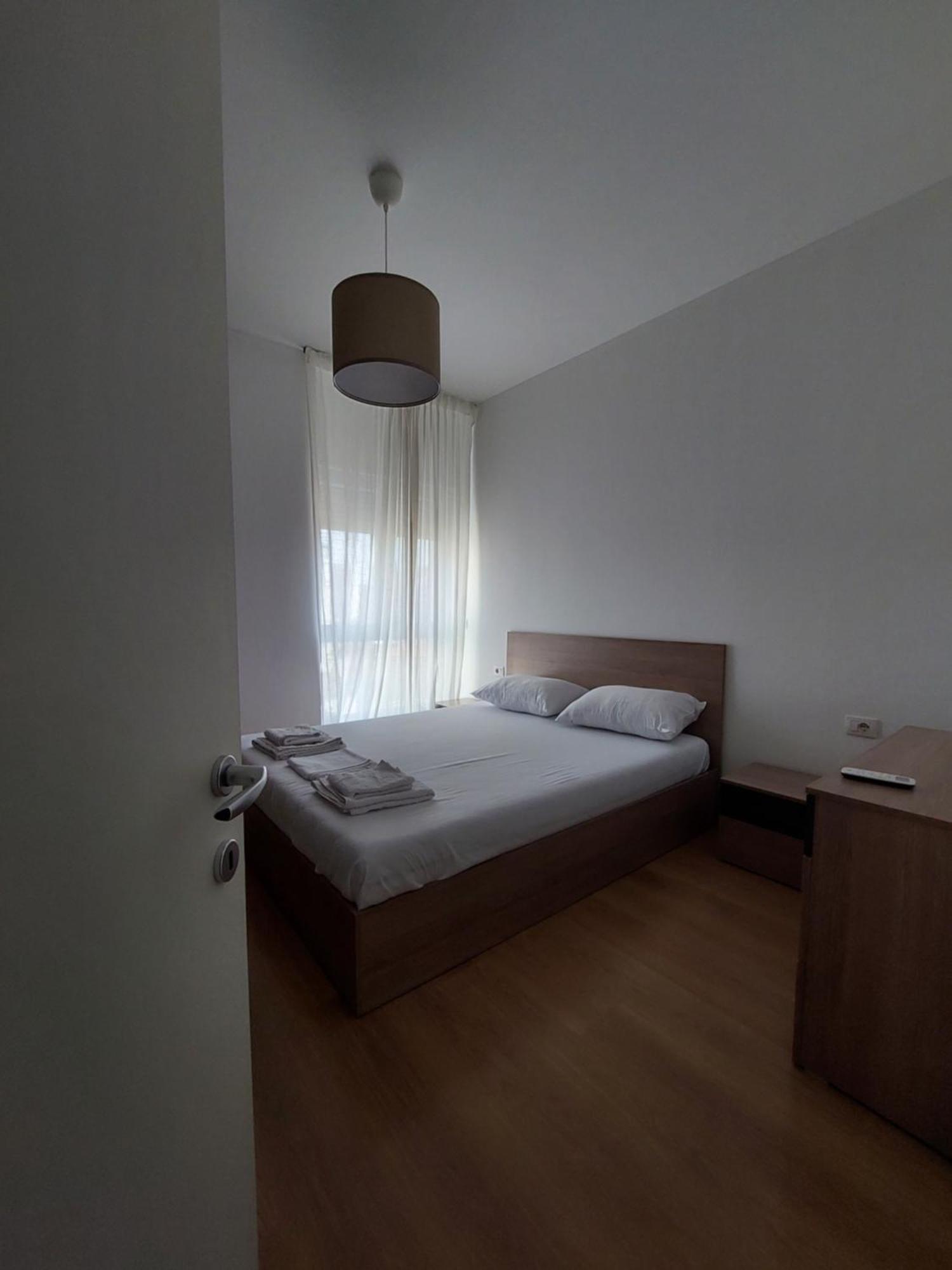 Gex Apartments Tirana Exteriör bild